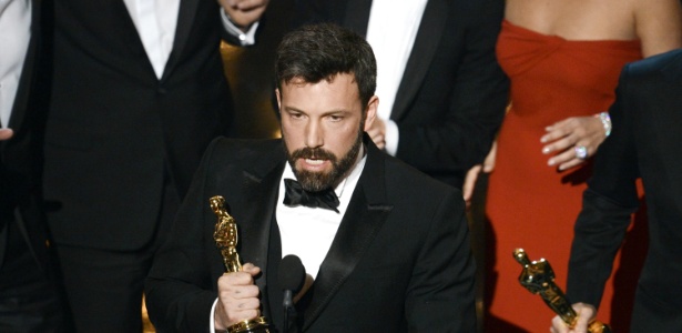 Ben Affleck agradece a escolha de seu filme "Argo" para o maior prêmio da noite, o de melhor filme - Getty Images