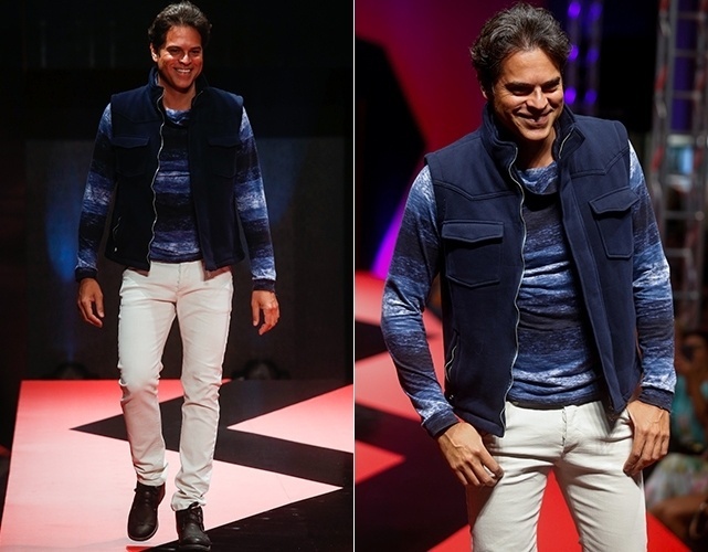 O ator Juan Alba desfila durante o Mega Polo Moda, evento organizado por shopping de moda por atacado localizado no Brás, em São Paulo - Alexandre Schneider/UOL