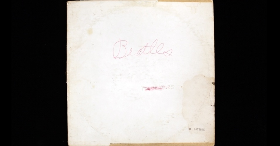 26.fev.2013 - Ao invés de vender os álbuns, Chang compra mais exemplares de qualquer pessoa que queira vender um original, sem se importar com as condições do disco - Rutherford Chang, cortesia de www.recessart.org