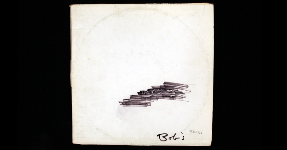 26.fev.2013 - Chang considera a primeira edição do vinil dos Beatles o item de colecionador mais valioso que ele poderia conseguir e espera juntar o maior número possível de cópias - Rutherford Chang, cortesia de www.recessart.org