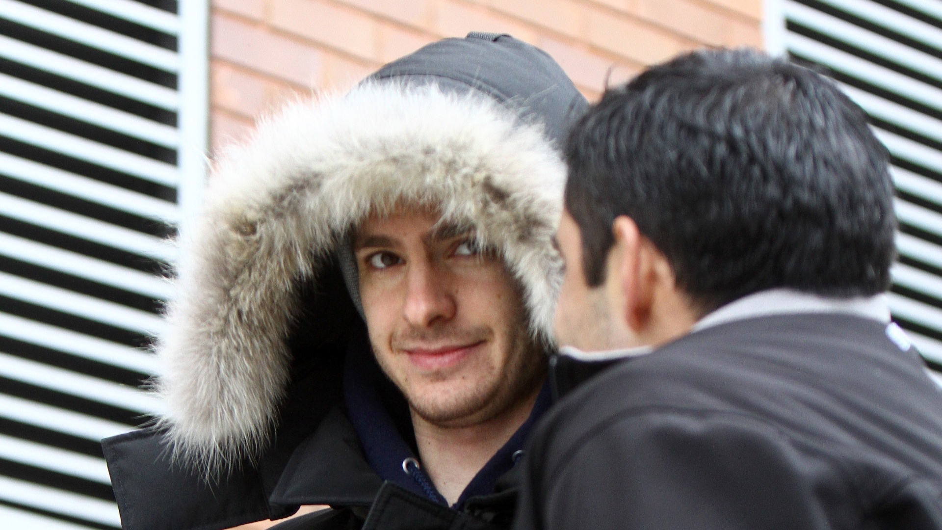 25.fev.2013 - O ator Andrew Garfield grava cenas de "O Espetacular Homem-Aranha 2" nas ruas de Nova York - Luis Jr. e Rodrigo Guerra / Grosby Group