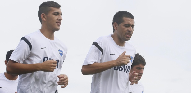 Após longa ausência, Riquelme está pronto para voltar aos gramados pelo Boca Juniors - EFE/Javier García Martino
