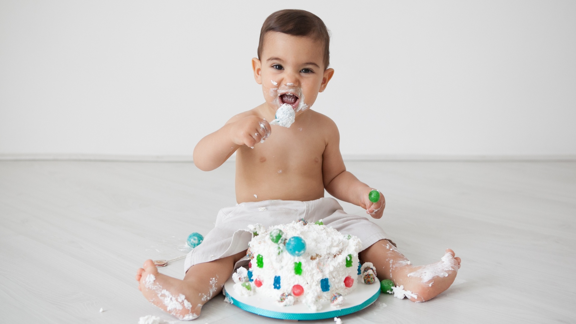 uso apenas na matéria de smash cakeuso apenas na matéria da sessão de fotos "smash cake" - Karin Michels/Divulgação