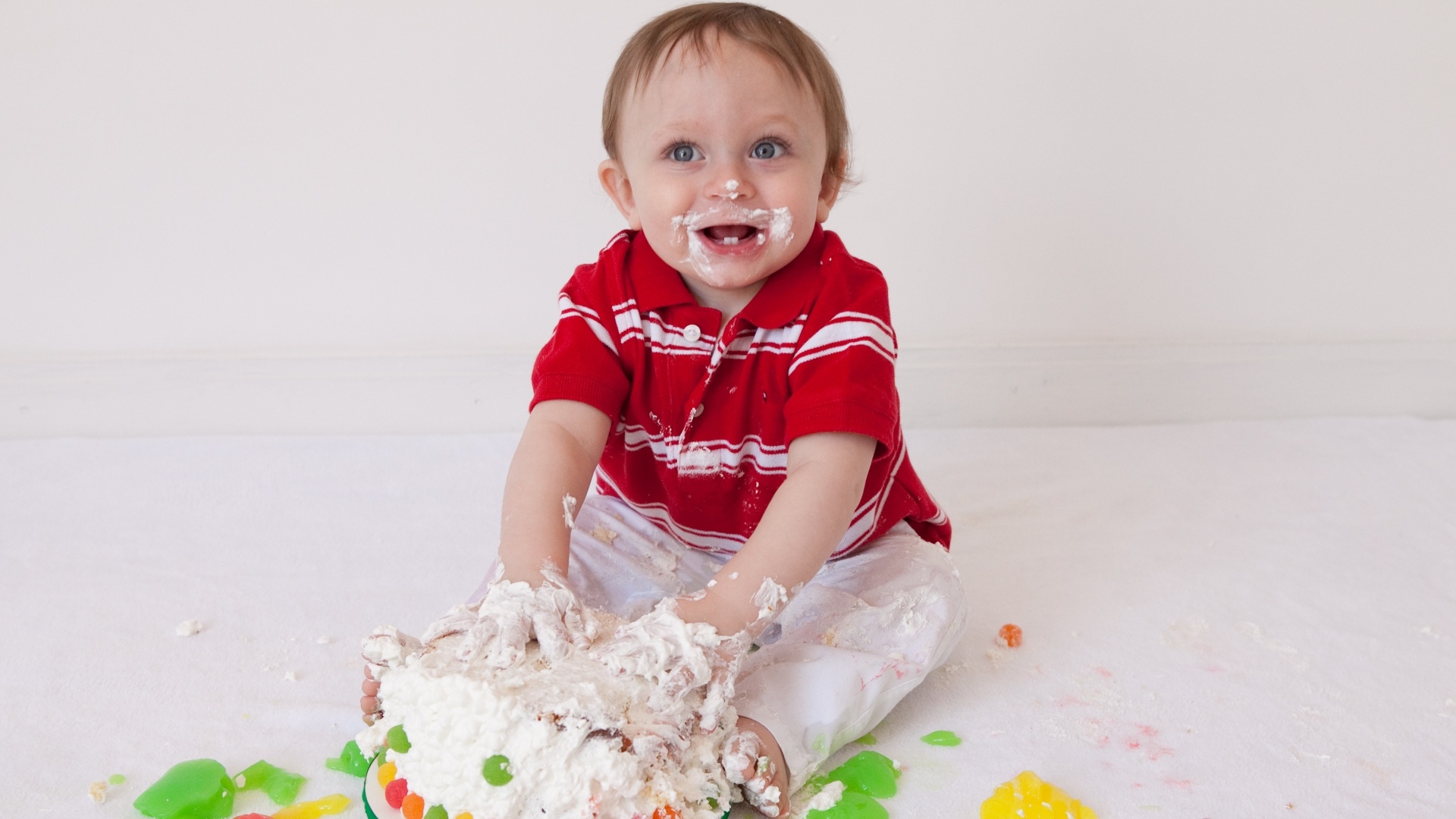 uso apenas na matéria de smash cakeuso apenas na matéria da sessão de fotos "smash cake" - Karin Michels/Divulgação
