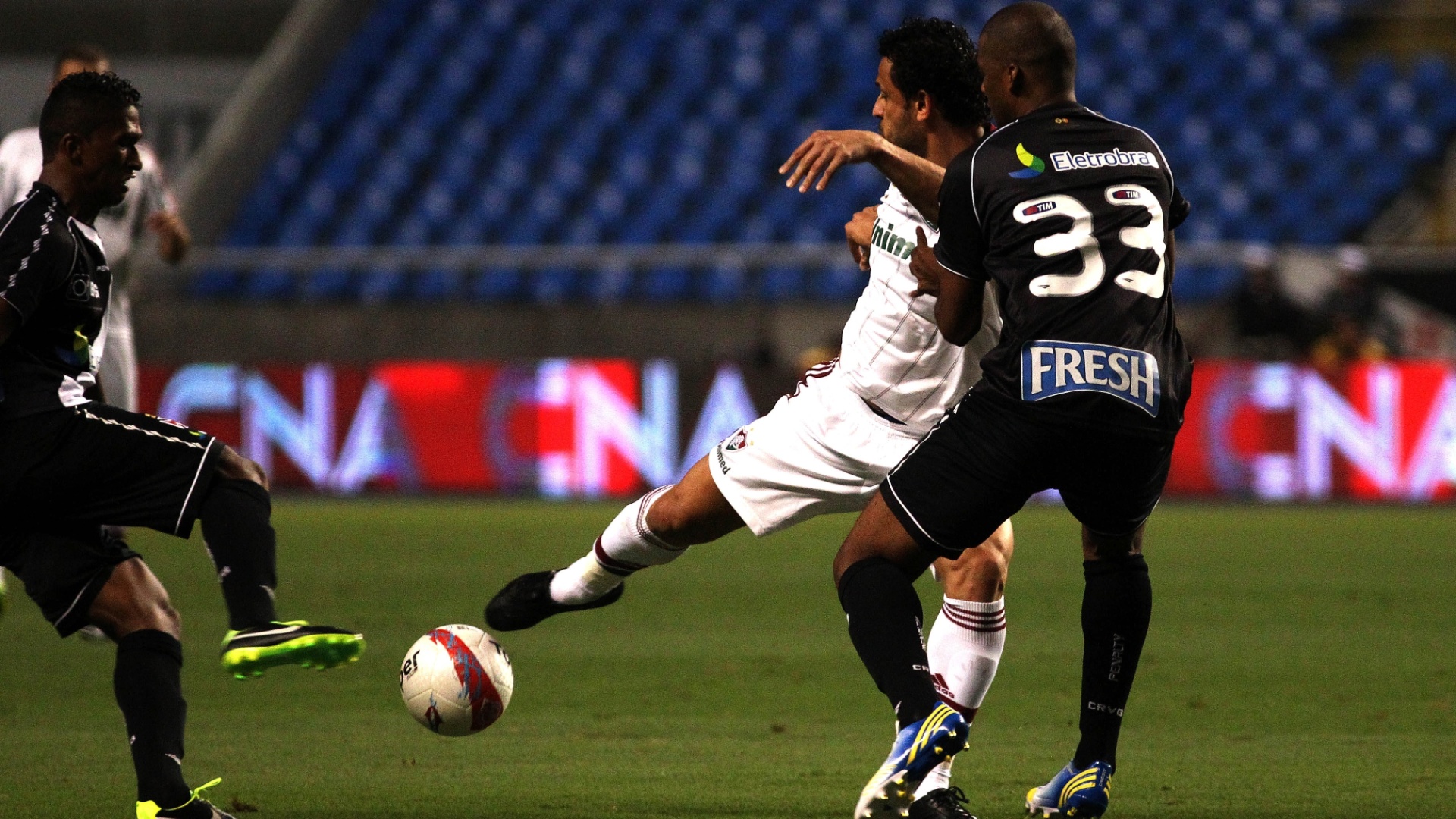 O outro finalista da Taça Guanabara será definido neste domingo no jogo entre Flamengo e Botafogo - NELSON PEREZ/FLUMINENSE F.C./Divulgação