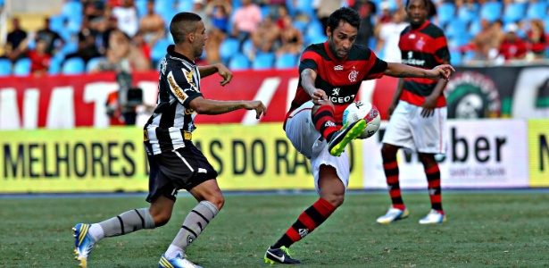 Ibson pode ser a novidade do Corinthians para o Campeonato Brasileiro - Júlio César Guimarães/UOL