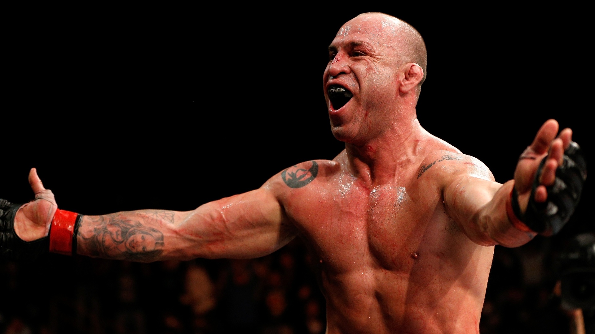 Wanderlei Silva comemora nocaute sobre Brian Stann no UFC Japão - Josh Hedges/Zuffa LLC UFC