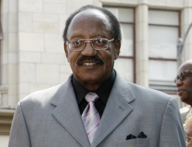 04.mar.2013 - Aos 73 anos, morre o cantor Bobby Rogers, fundador do grupo The Miracles - Fred Prouser/Reuters