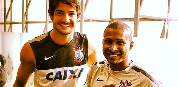 Leandrinho realiza tratamento no Corinthians e já manifestou desejo de defender o clube de coração - Reprodução/Instagram/alexandrepato_7