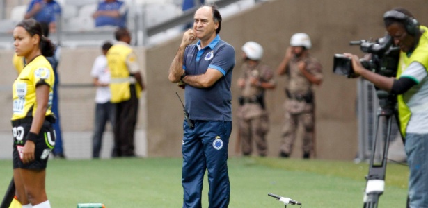 Técnico Marcelo Oliveira não tem conseguido repetir a escalação do Cruzeiro - Washington Alves/Vipcomm