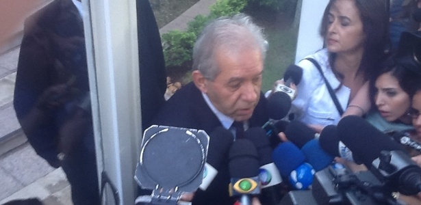 6.mar.2013 - Delegado Itagiba (foto) deu explicações sobre a morte do cantor em coletiva - Thiago Azanha/UOL