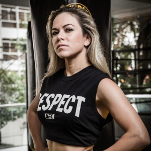 Questionada se um dia sairia com algum lutador, ela foi enfática: "Eles não fazem o meu estilo" - Leandro Moraes/UOL