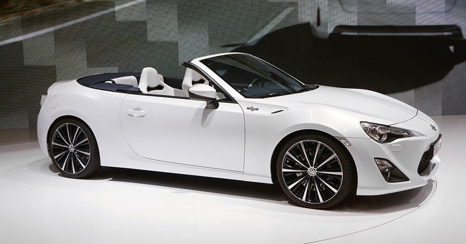 Toyota FT-86 Open Concept - Newspress
