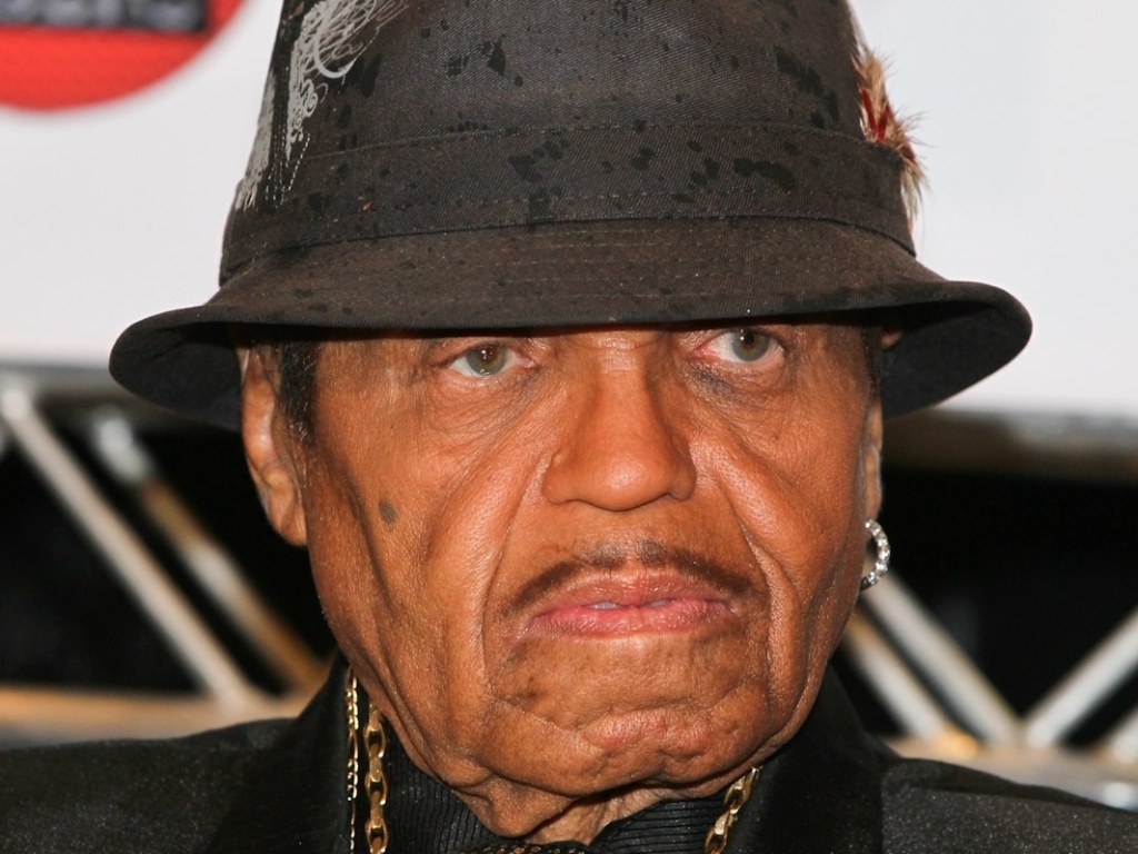 8.mar.2013 - Joe Jackson, pai do popstar Michael Jackson, participa de coletiva do musical "Forever King of Pop", em São Paulo - Manuela Scarpa/Foto Rio News