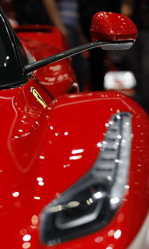 Ferrari La Ferrari - Denis Balibouse/Reuters