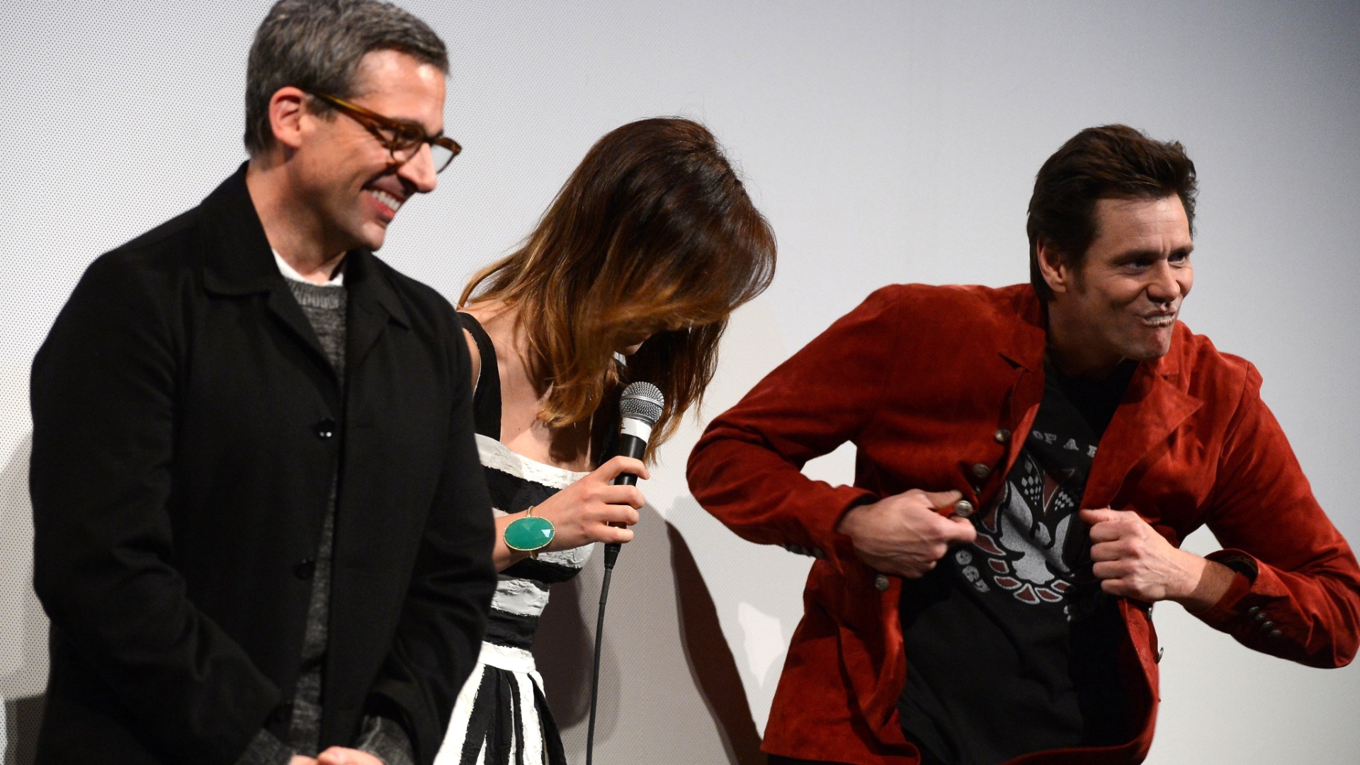 08.mar.2013 - Antes da exibição de "The Incredible Burt Wonderstone", Jim Carrey faz graça para o público no Paramount Theatre, dentro do festival SXSW (South By Southwest) 2013 em Austin, no Texas - Getty Images