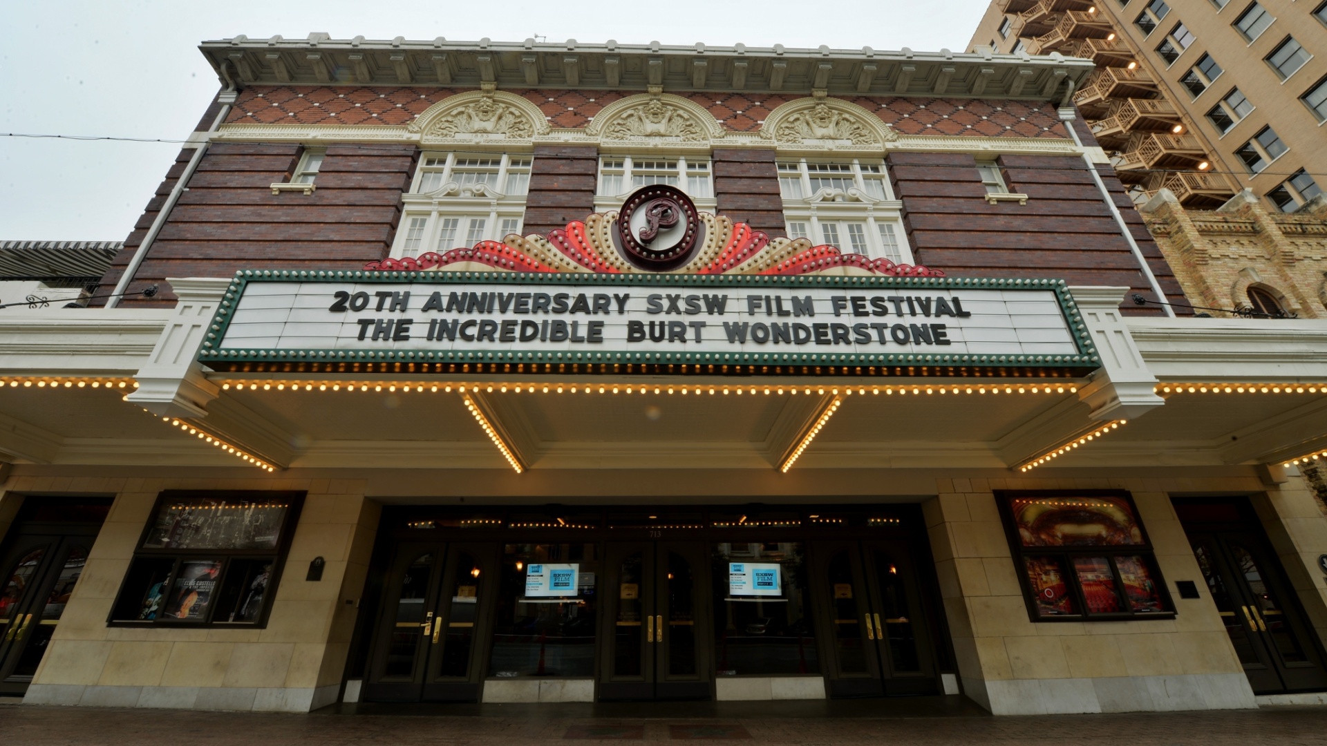 08.mar.2013 - Fachada do Paramount Theatre onde é realizada exibições de filmes na semana dedicada ao cinema no festival SXSW (South By Southwest) 2013 em Austin, no Texas - Getty Images