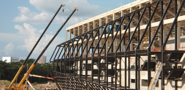 A Arena Pantanal em obras: ritmo de construção terá que ser triplicado para prazo ser cumprido