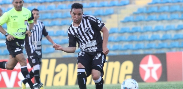 O atacante Lulinha poderá ser aproveitado por Leandro Campos no jogo de domingo - Site oficial do Ceará
