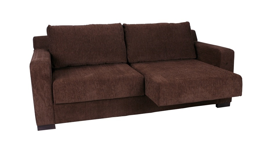 Sofá de três lugares com chaise longue retrátil; R$ 1.999,90, na Etna - Divulgação