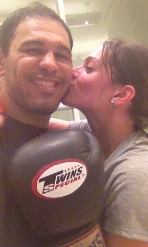 Aline Zermiani e o noivo, o lutador Rogério Minotouro - Arquivo Pessoal