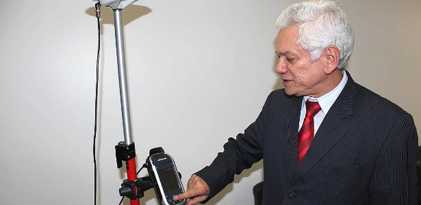 Corregedor Geral do Piauí, desembargador Francisco Paes Landim Filho, usa aparelho de GPS para combater grilagem  - Divulgação