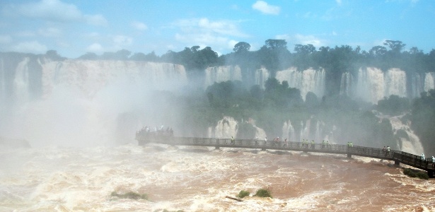 Vazão nas Cataratas do Iguaçu (PR) chega a 6,4 milhões de litros por segundo  - Divulgação