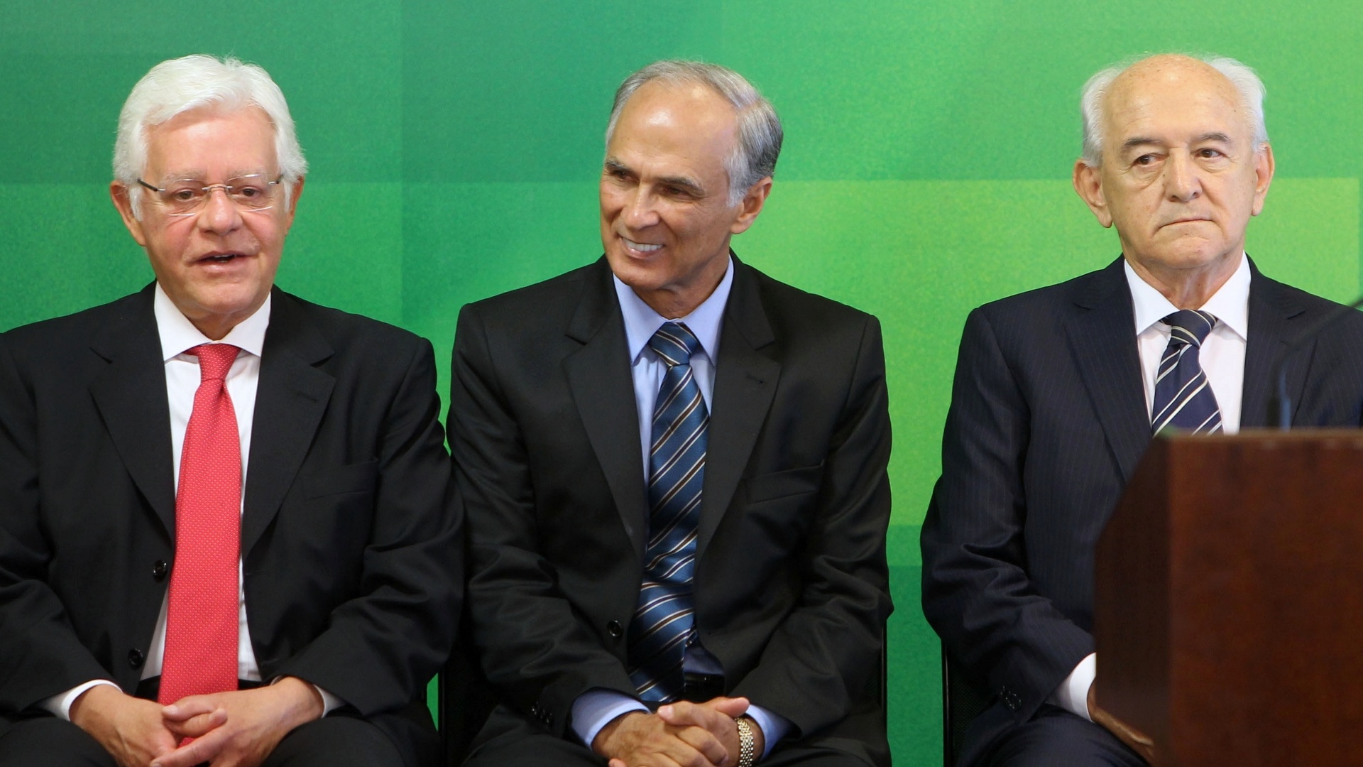 16.mar.2013 - Posse dos novos ministros de Dilma no Palácio do Planalto, em Brasília - Roberto Jayme/UOL
