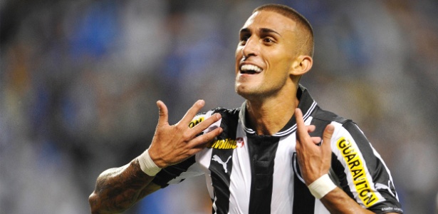 Rafael Marques quebrou jejum e comoveu o Botafogo após 1º gol no clube - Fábio Castro/Agif