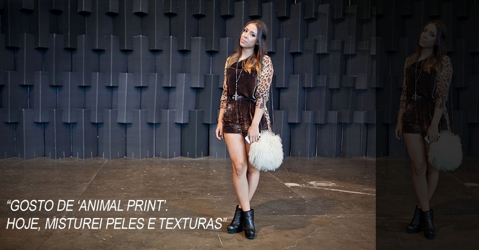 18 mar. 2013 - Giovanna Busato, 19, produtora comercial da Animale, veste cardigã e colar Animale, conjunto de veludo A. Brand e sapatos Urban Outfitters - Patrícia Araújo/UOL