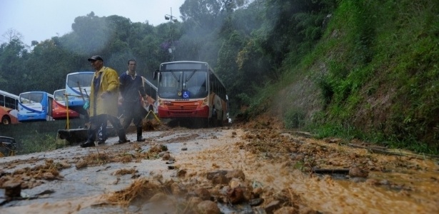Área afetada pela chuva em Petrópolis, na região serrana do Rio de Janeiro - Tânia Rêgo/Agência Brasil