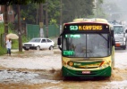 Em Caxias (RJ), 208 pessoas ainda estão desalojadas por causa da chuva - Gabriel de Paiva/Agência O Globo