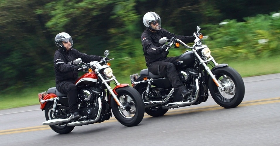 Harley-Davidson 1200 Custom CA e CB - Mario Villaescusa/Infomoto