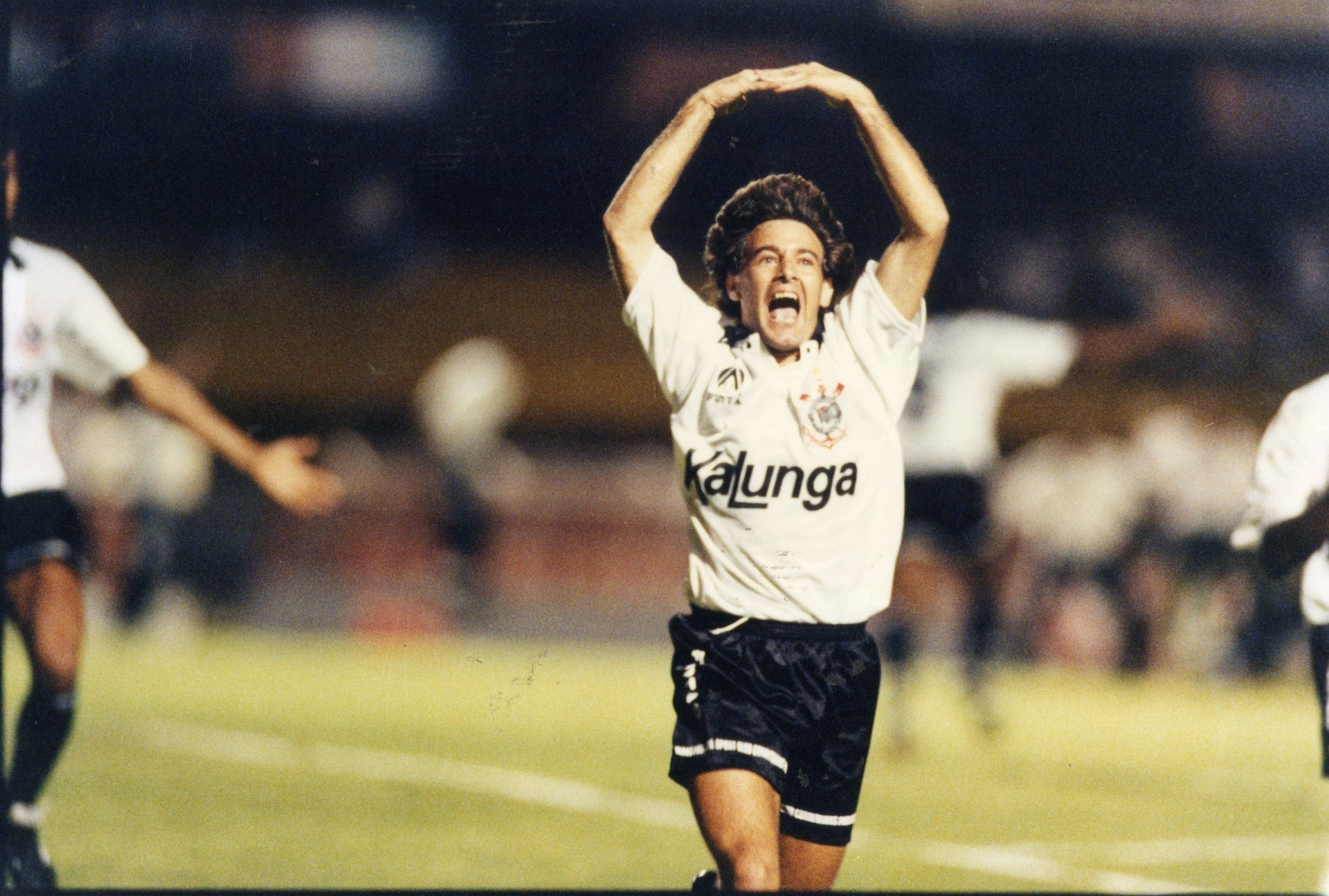 Alexandre Pato mostra nova camisa do Corinthians no Instagram - 08/04 ...