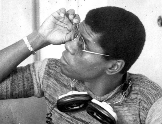 O cantor Emílio Santiago na década de 80 - Folhapress