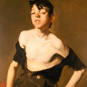 Bellows fazia retratos, uma técnica normalmente reservada para as camadas mais superiores da sociedade, para mostrar cenas mais íntimas de pessoas comuns, encontradas nas ruas perto de seu estúdio. Na obra acima, "Paddy Flannigan", de 1908, ele fez o rosto e os braços do retratado mais bronzeados, em contraste com o tronco pálido, o que destaca a classe social do retratado - Cortesia: www.royalacademy.org.uk