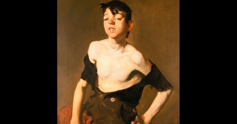 Bellows fazia retratos, uma técnica normalmente reservada para as camadas mais superiores da sociedade, para mostrar cenas mais íntimas de pessoas comuns, encontradas nas ruas perto de seu estúdio. Na obra acima, "Paddy Flannigan", de 1908, ele fez o rosto e os braços do retratado mais bronzeados, em contraste com o tronco pálido, o que destaca a classe social do retratado - Cortesia: www.royalacademy.org.uk