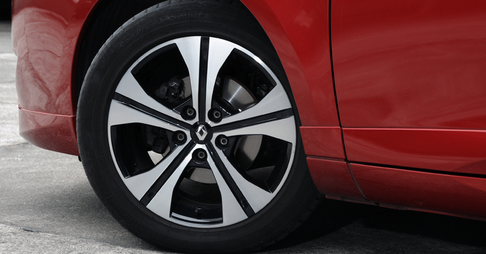 Renault Fluence GT - Murilo Góes/UOL