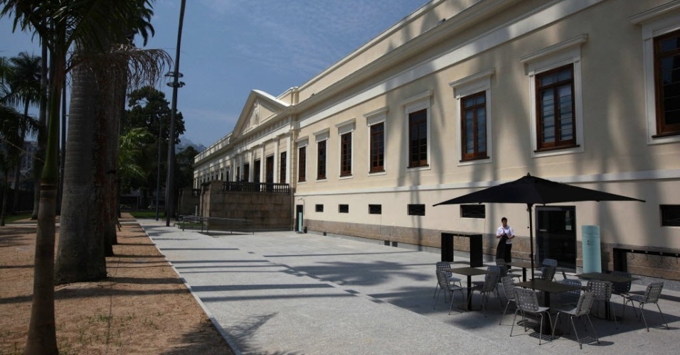 22.mar.2013 - Vista da fachada da Casa Daros, que será inaugurada no Rio no sábado - EFE/Marcelo Sayão