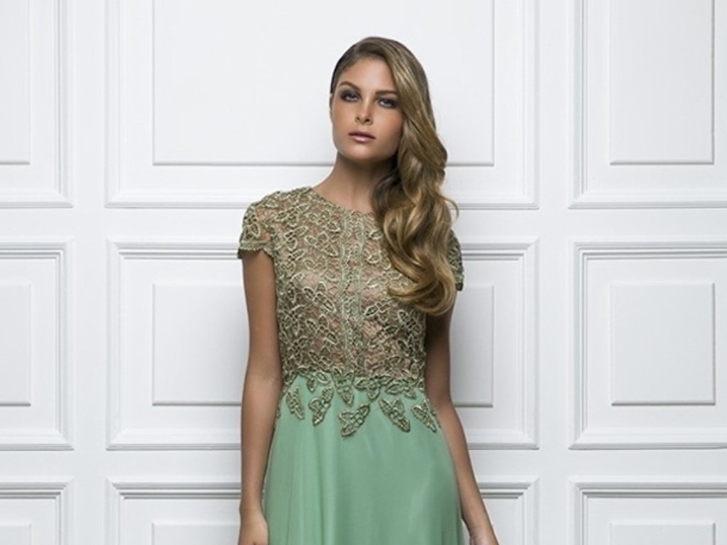 Imagem de vestido da linha de Lethicia Bronstein para a Corporeum; da Lethicia Bronstein para a Corporeum (www.corporeum.com.br/lethicia), a partir de R$ 3.000. Disponibilidade e preço pesquisados em março de 2013 e sujeito a alterações - Lethicia Bronstein/Divulgação