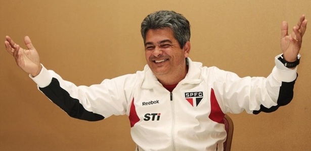 Ney Franco, técnico do São Paulo, ainda tem fôlego para trabalhar no São Paulo - Rubens Chiri / saopaulofc.net