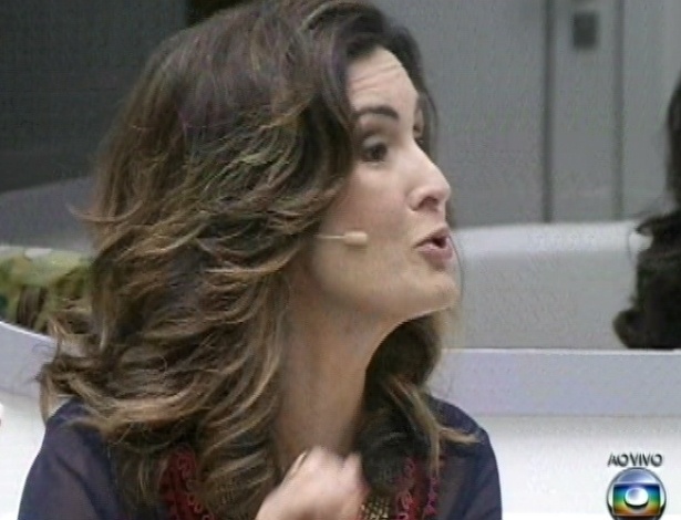 26.mar.2013 - Fátima Bernardes pergunta para os finalistas Andressa, Fernanda e Nasser se eles estão preparados para ganhar R$ 1,5 milhão