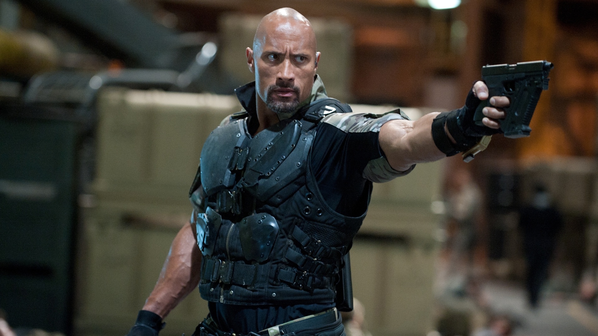 Cena do filme "G.I. Joe: Retaliação", novo longa da série baseada nos bonecos de ação homônimos. Os astros The Rock, Channing Tatum e Bruce Willis são os principais nomes do elenco. A história mostra o grupo enfrentando não só os eternos inimigos da corporação Cobra, mas também novos rivais dentro do governo. - Divulgação / Paramount