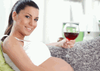 Beber com moderação não afeta desenvolvimento do feto, diz estudo - Lucky Business/Shutterstock