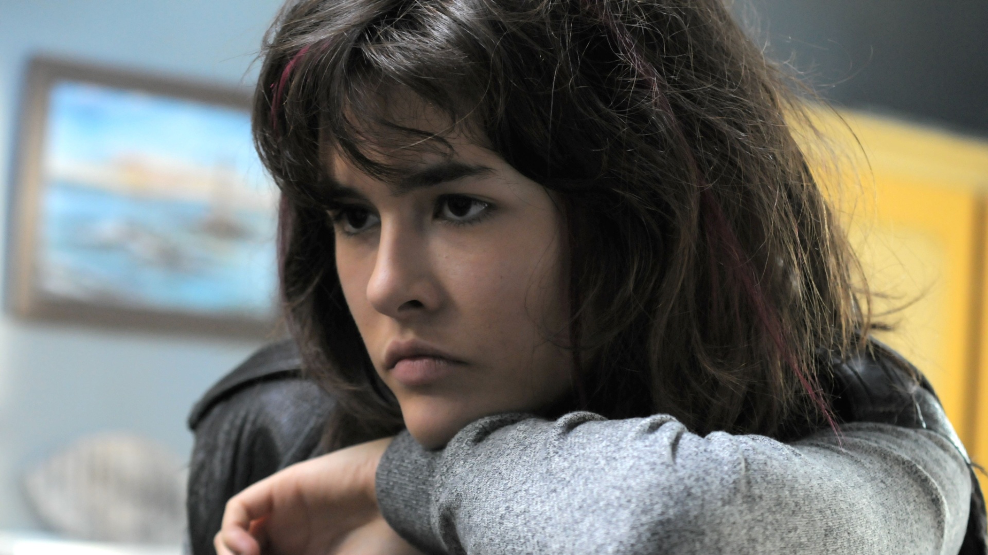 Cena do filme "Sejam Muito Bem-Vindos", de Jean Becker. Um pintor sexagenário decide abandonar a casa sem dar explicações. Durante sua jornada, se depara com Marylou, uma adolescente rejeitada pela mãe e que leva o mesmo nome da famosa personagem do livro "On The Road", de Jack Keroauc. - Divulgação / Imovision