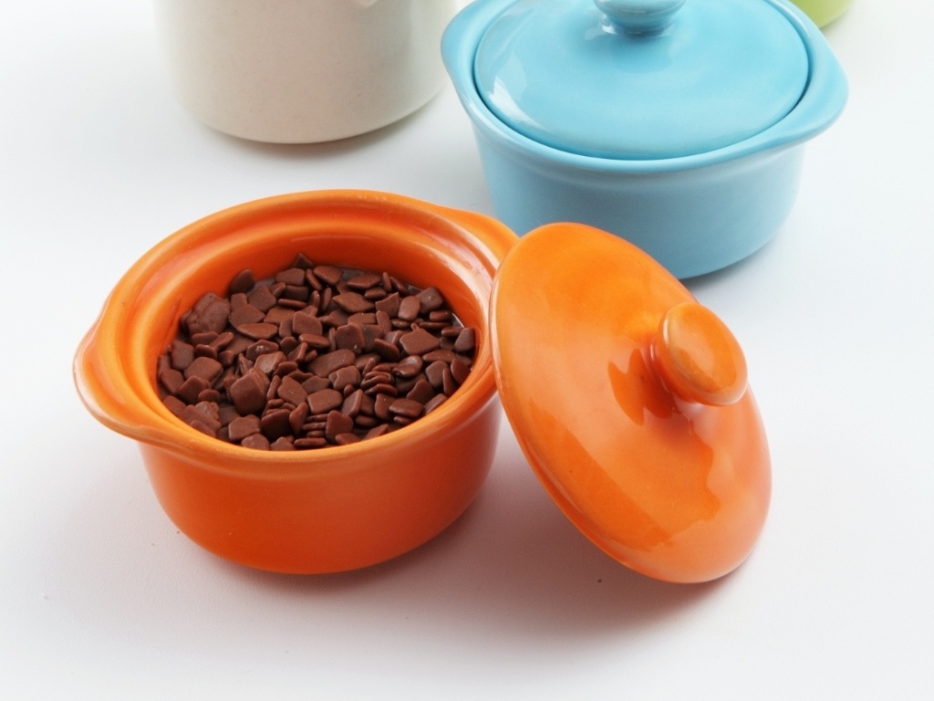 Mini caçarola com 50g de brigadeiro; da Brigadeiro Bistrô (www.brigadeirobistro.com.br), por R$ 23 (unidade). Preço pesquisado em março de 2013 e sujeitos a alterações - Divulgação/Brigadeiro Bistrô