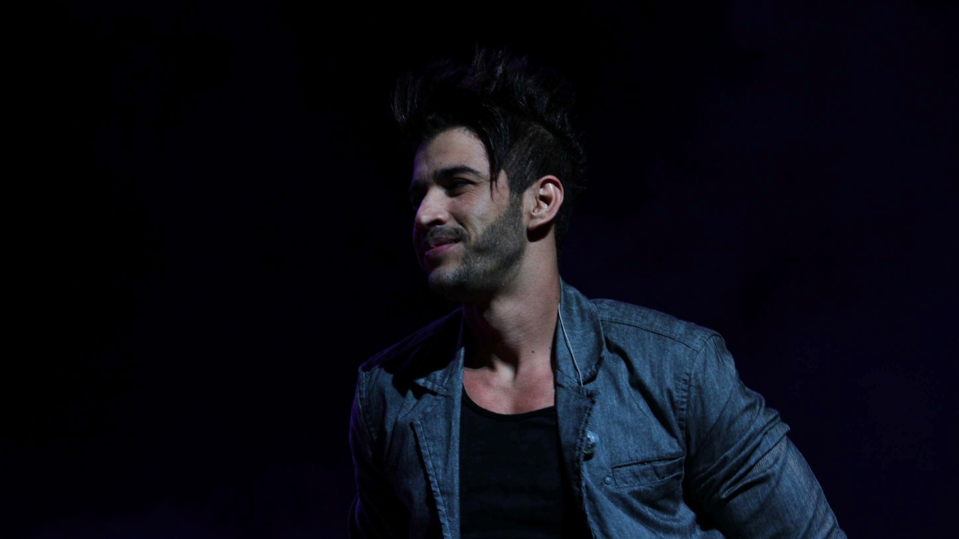 28.mar.2013 - Gusttavo Lima se apresenta no Credicard Hall retorna ao Credicard Hall para apresentar o DVD "Gusttavo Lima Ao Vivo em São Paulo". O sertanejo cantou sucessos como "Gatinha Assanhada" e "Balada" no trabalho que teve mais de 90 mil cópias vendidas em três semanas - Cláudio Augusto/Foto Rio News