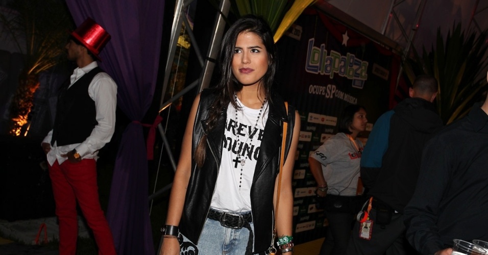 29.mar.2013 - Antonia Moraes prestigiou o primeiro dia do festival Lollapalooza que acontece em São Paulo