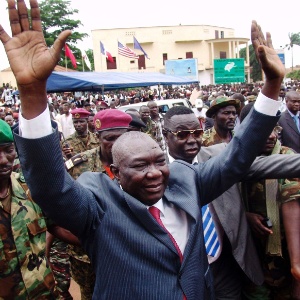 O líder da República Centro-Africana, Michel Djotodia, em foto de março de 2013, quando assumiu o poder - 30.mar.2013 - Sia Kambou/AFP