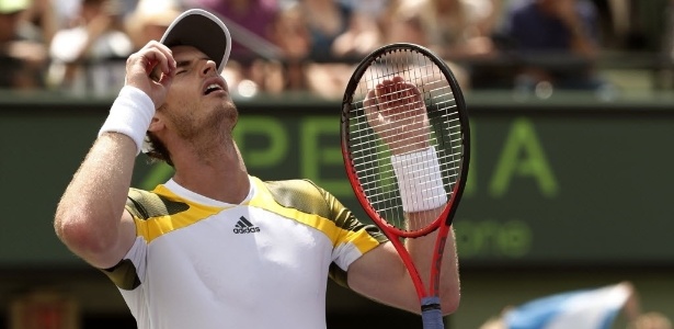 Murray comemora título em Miami; britânico tem 80 pontos de vantagem sobre Federer - Kevin Lamarque/Reuters